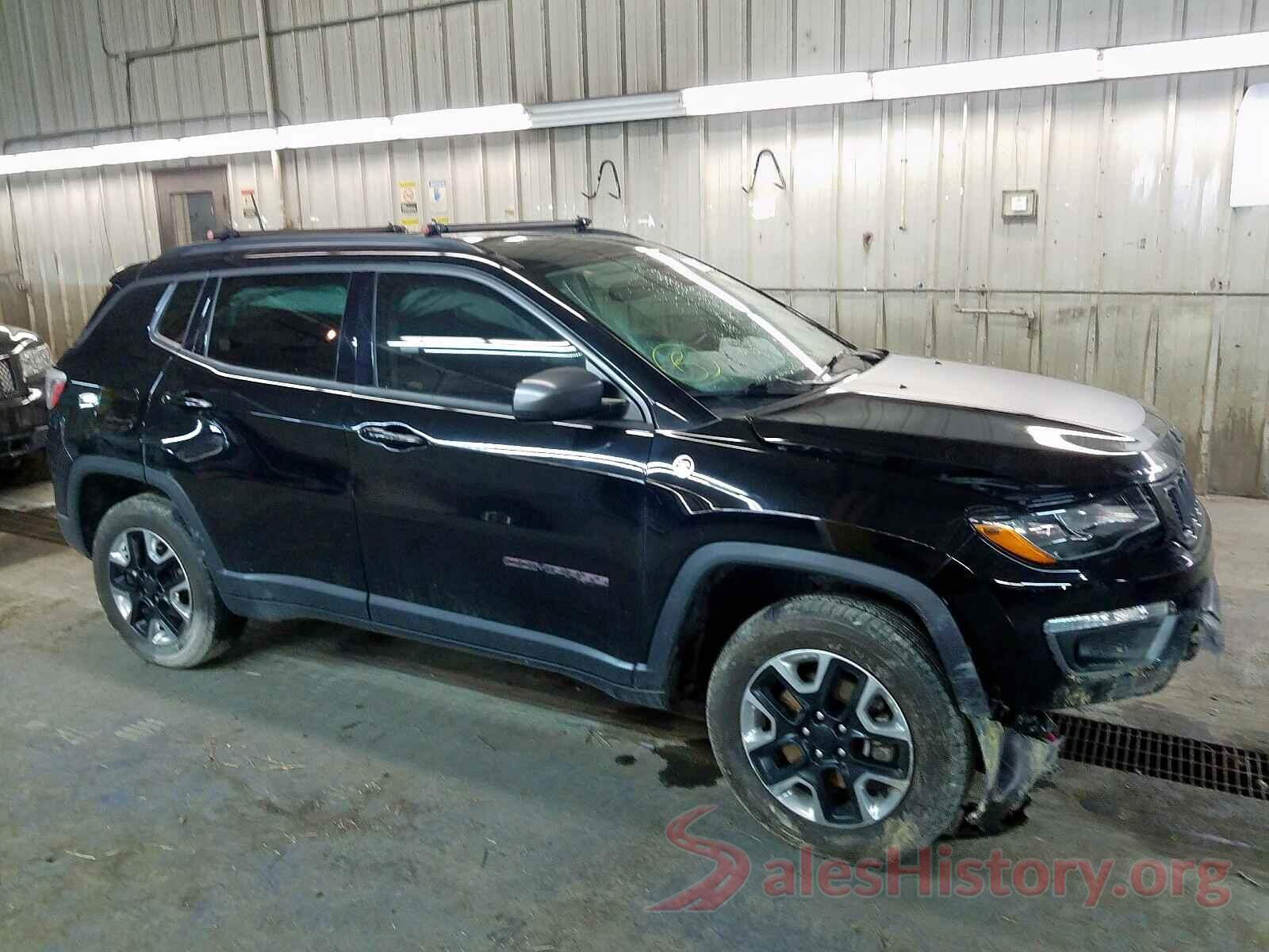 YV4102CK8J1356136 2017 JEEP COMPASS