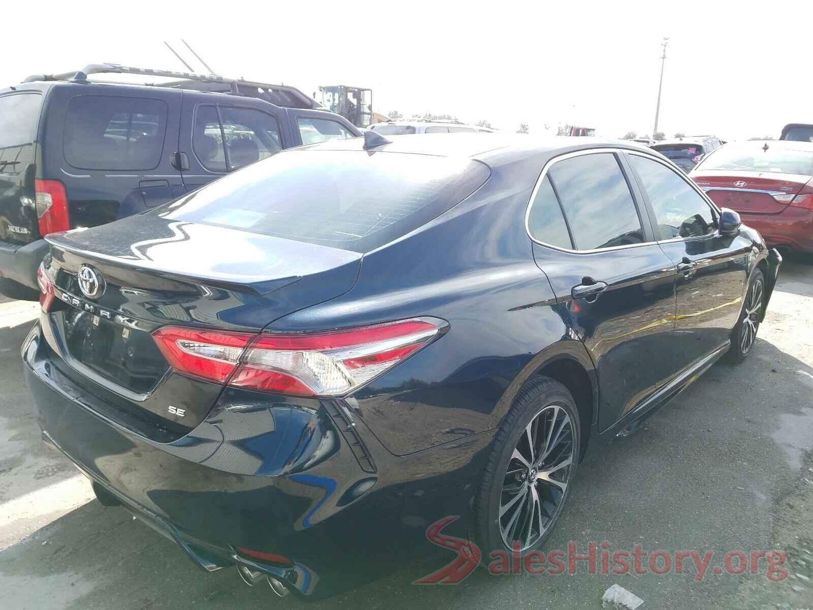 4T1B11HK2KU260862 2019 TOYOTA CAMRY