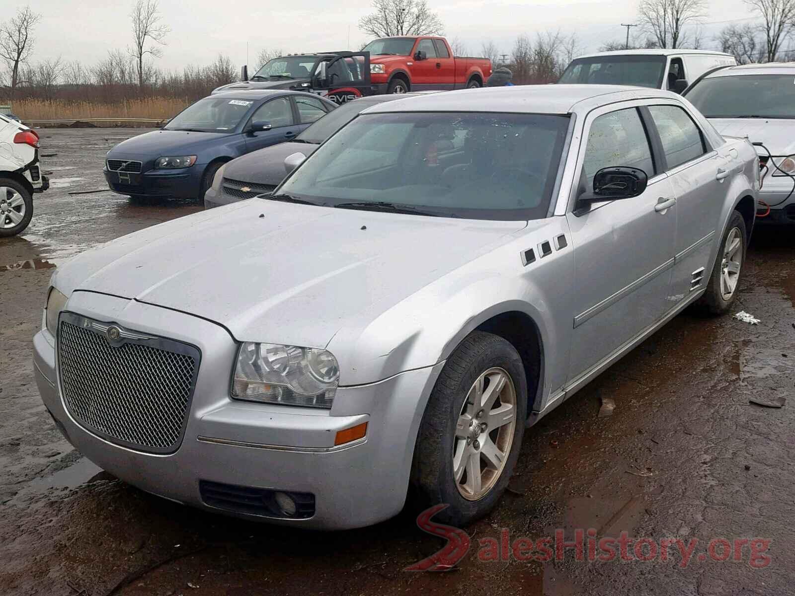 1FMCU0GD6JUC45997 2006 CHRYSLER 300