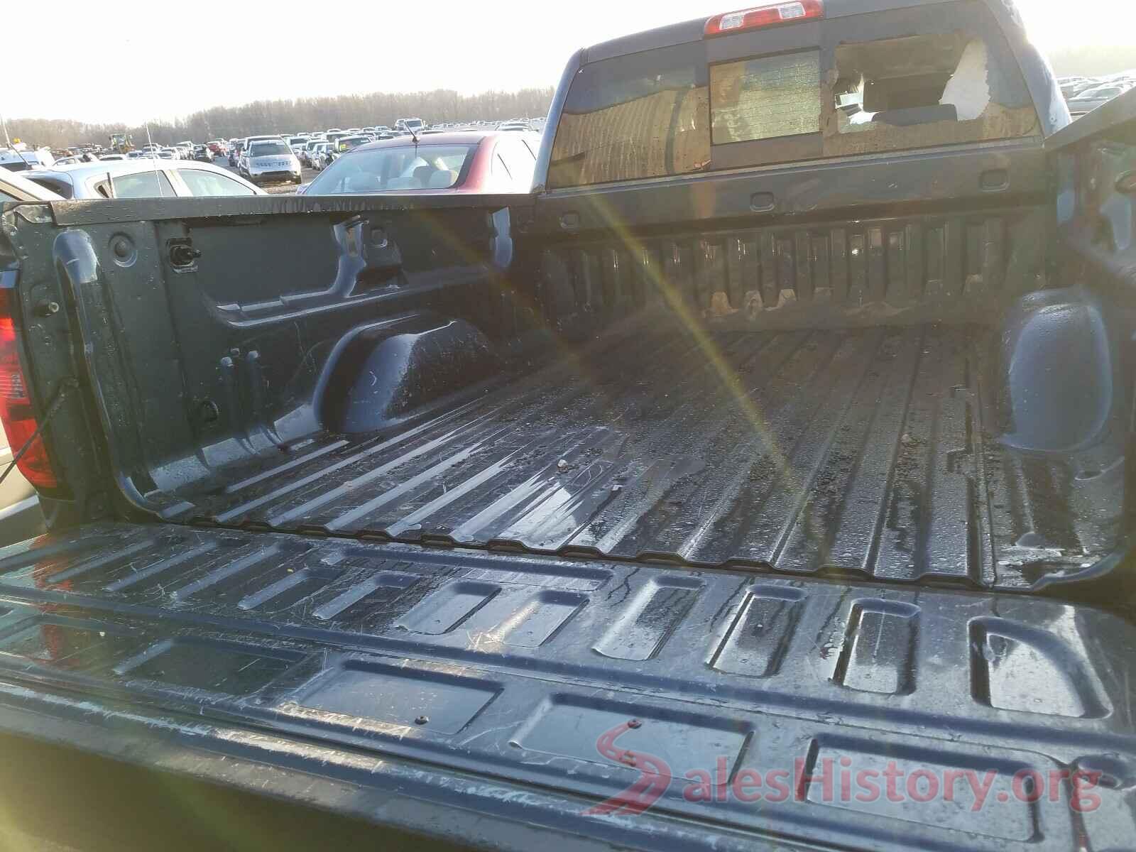 1GCUKREC0HF135992 2017 CHEVROLET SILVERADO