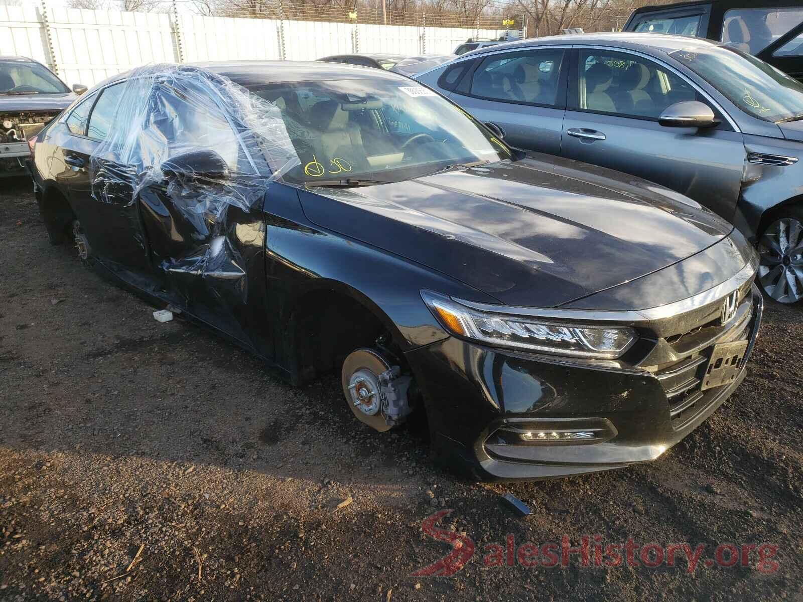 1HGCV1F32KA057823 2019 HONDA ACCORD