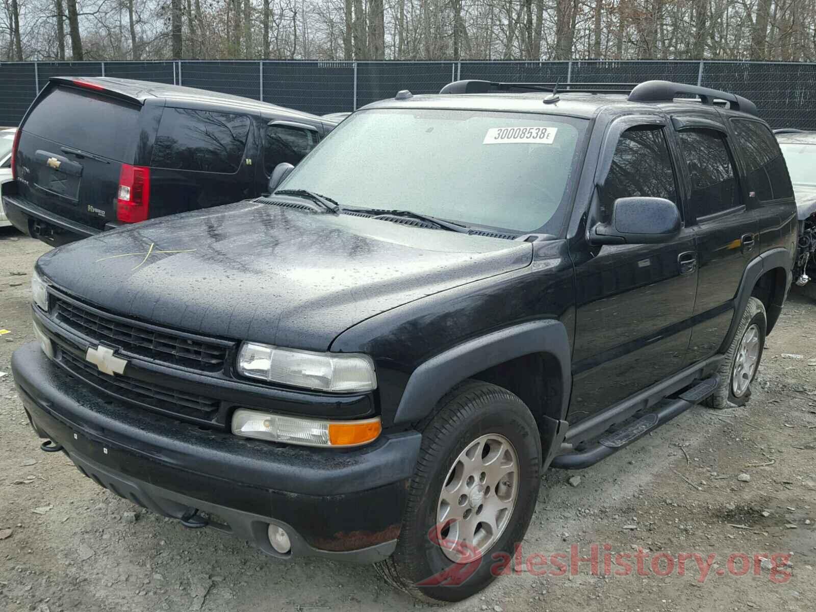 5TFCY5F13KX024452 2005 CHEVROLET TAHOE