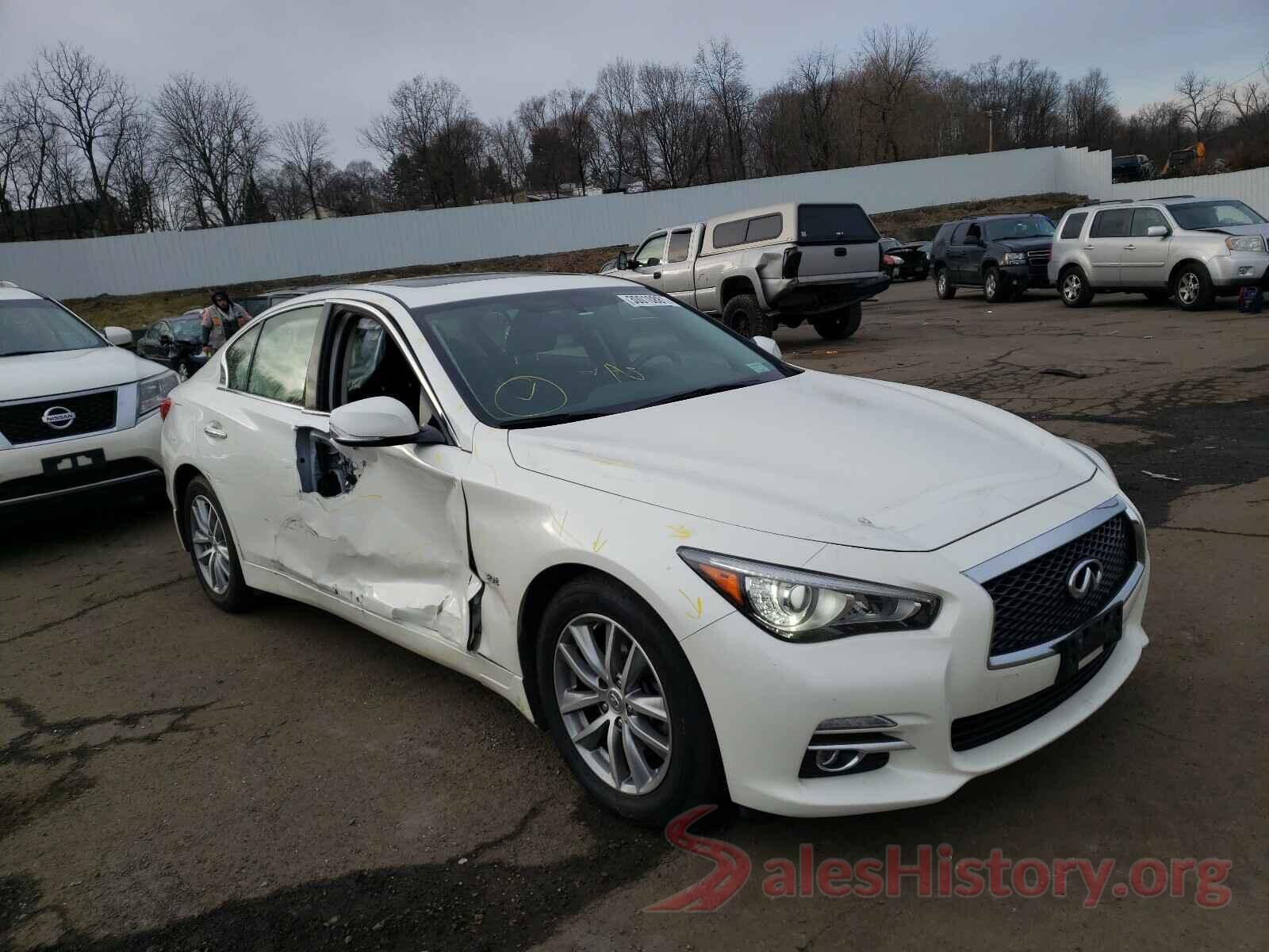 JTJYARBZ2G2022979 2016 INFINITI Q50