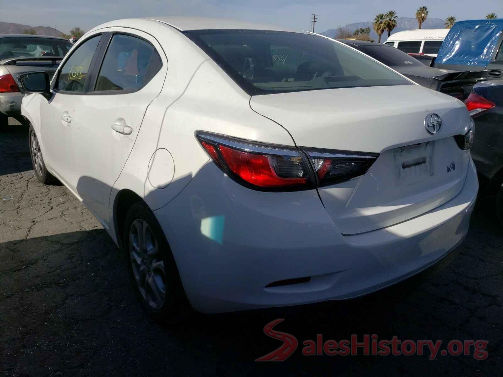 3MYDLBZV0GY137475 2016 TOYOTA SCION