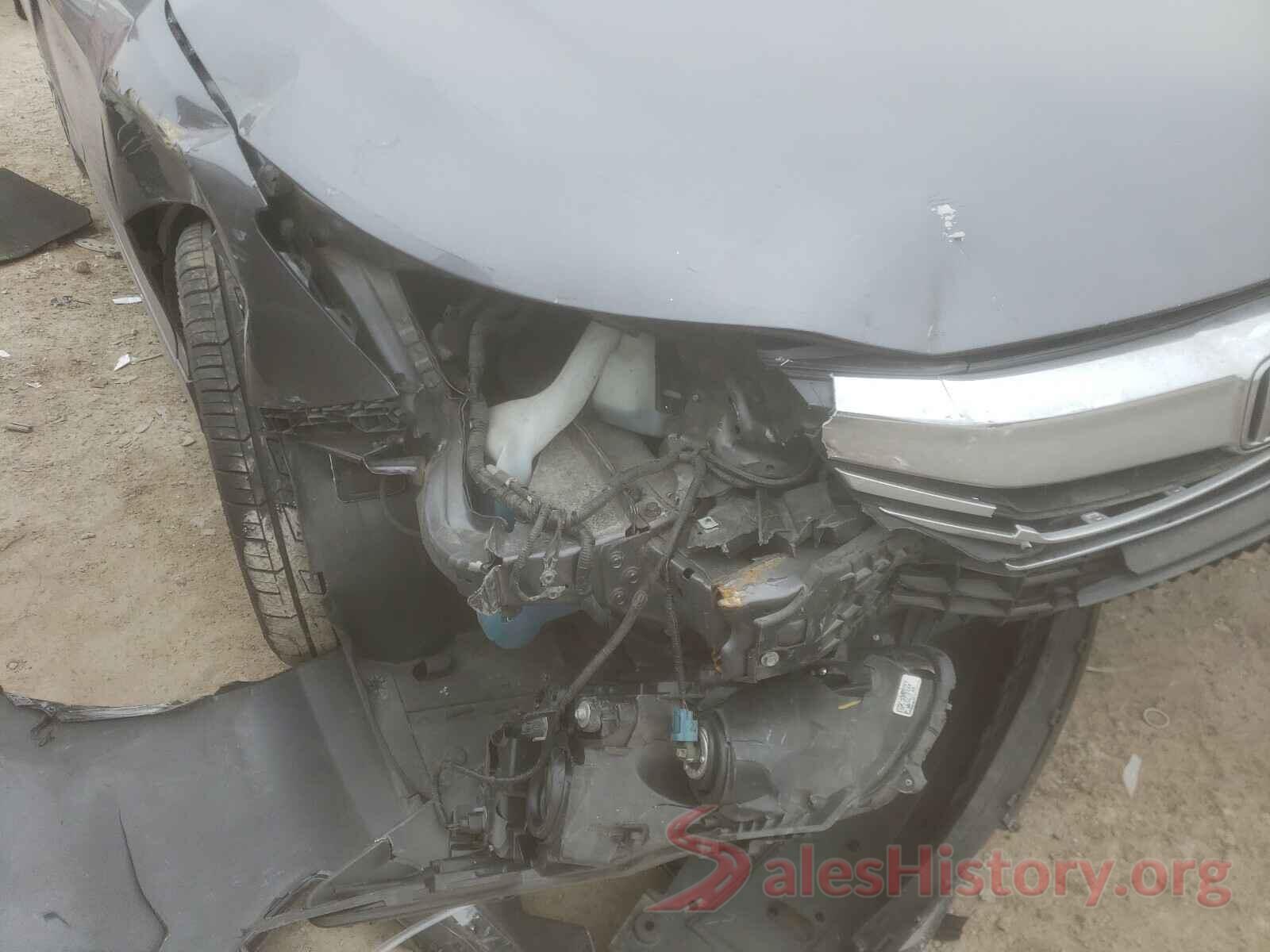 1HGCR2F57HA122847 2017 HONDA ACCORD