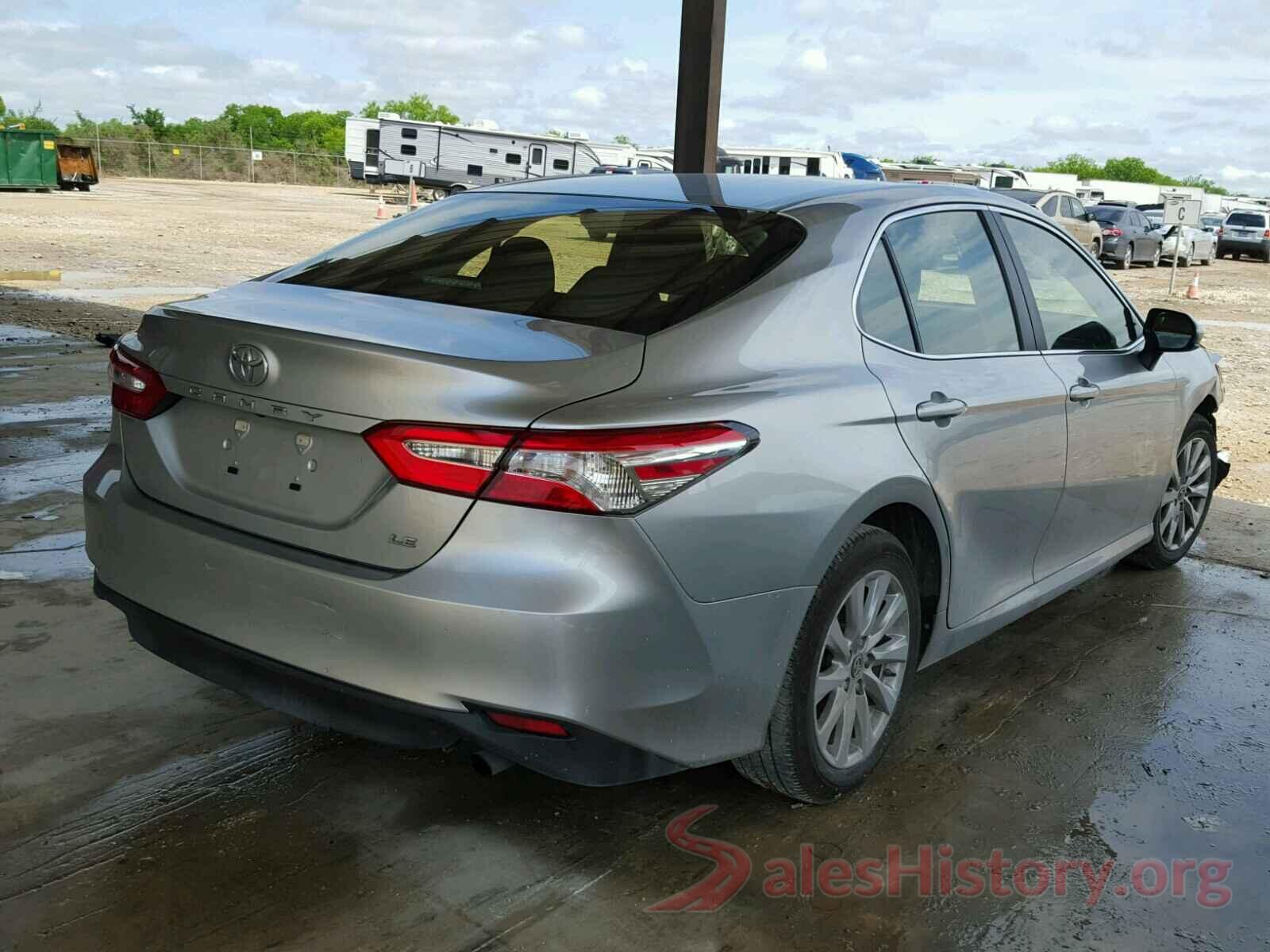 4T1BF1FK3HU449209 2018 TOYOTA CAMRY