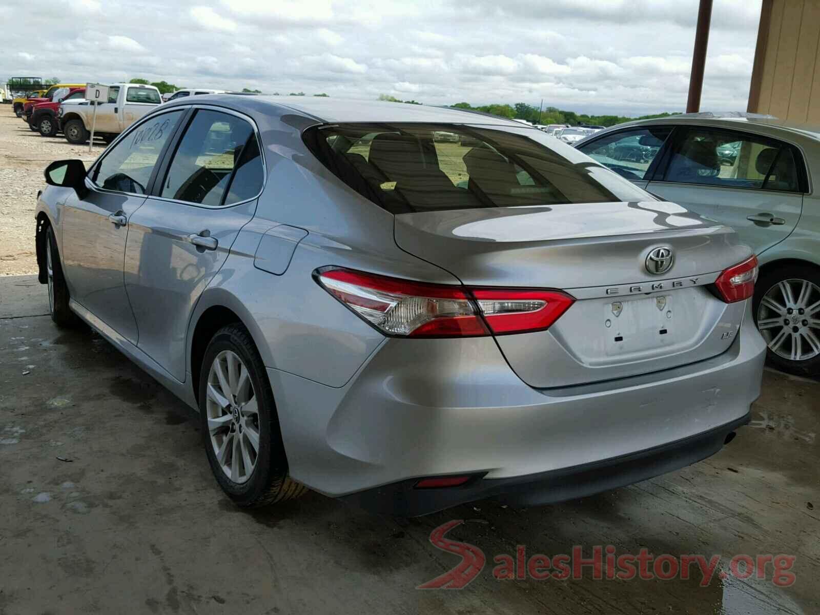 4T1BF1FK3HU449209 2018 TOYOTA CAMRY