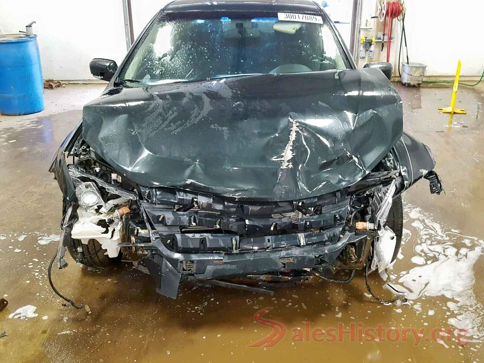 1HGCR2F36GA047880 2010 FORD FUSION SE