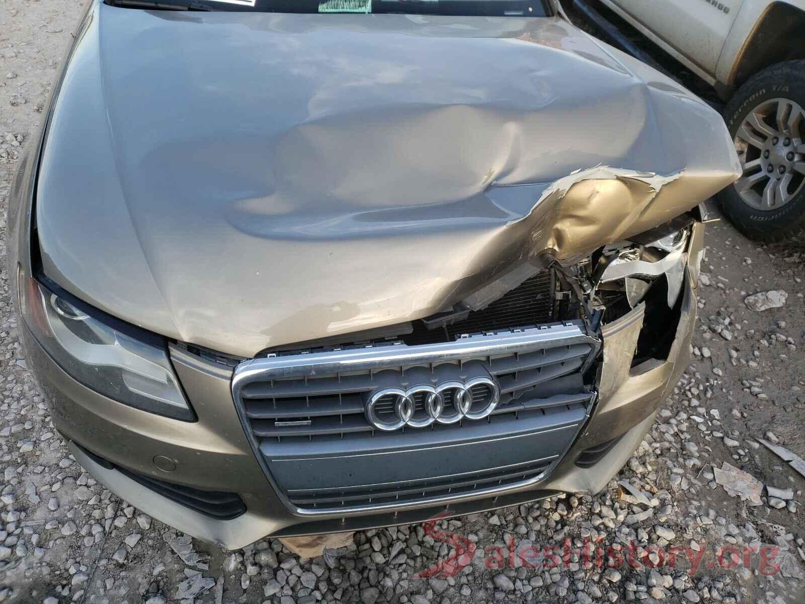 2GNAXMEV1J6187826 2009 AUDI A4