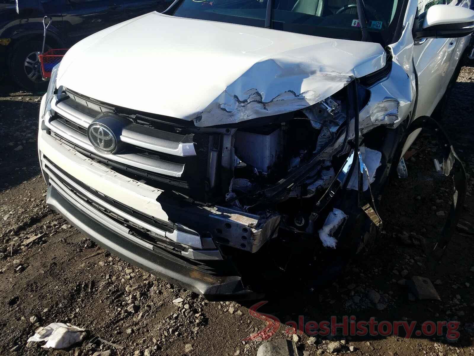 5TDJZRFH6KS598946 2019 TOYOTA HIGHLANDER