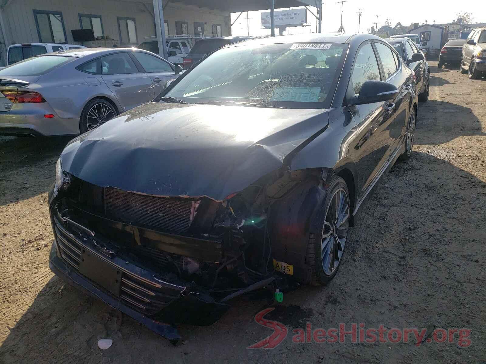 KMHD04LB1JU721729 2018 HYUNDAI ELANTRA