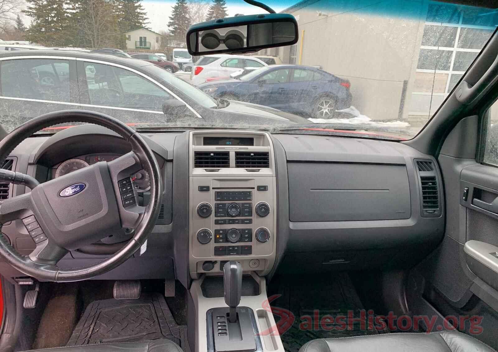 3N1AB7AP3HY289933 2009 FORD ESCAPE