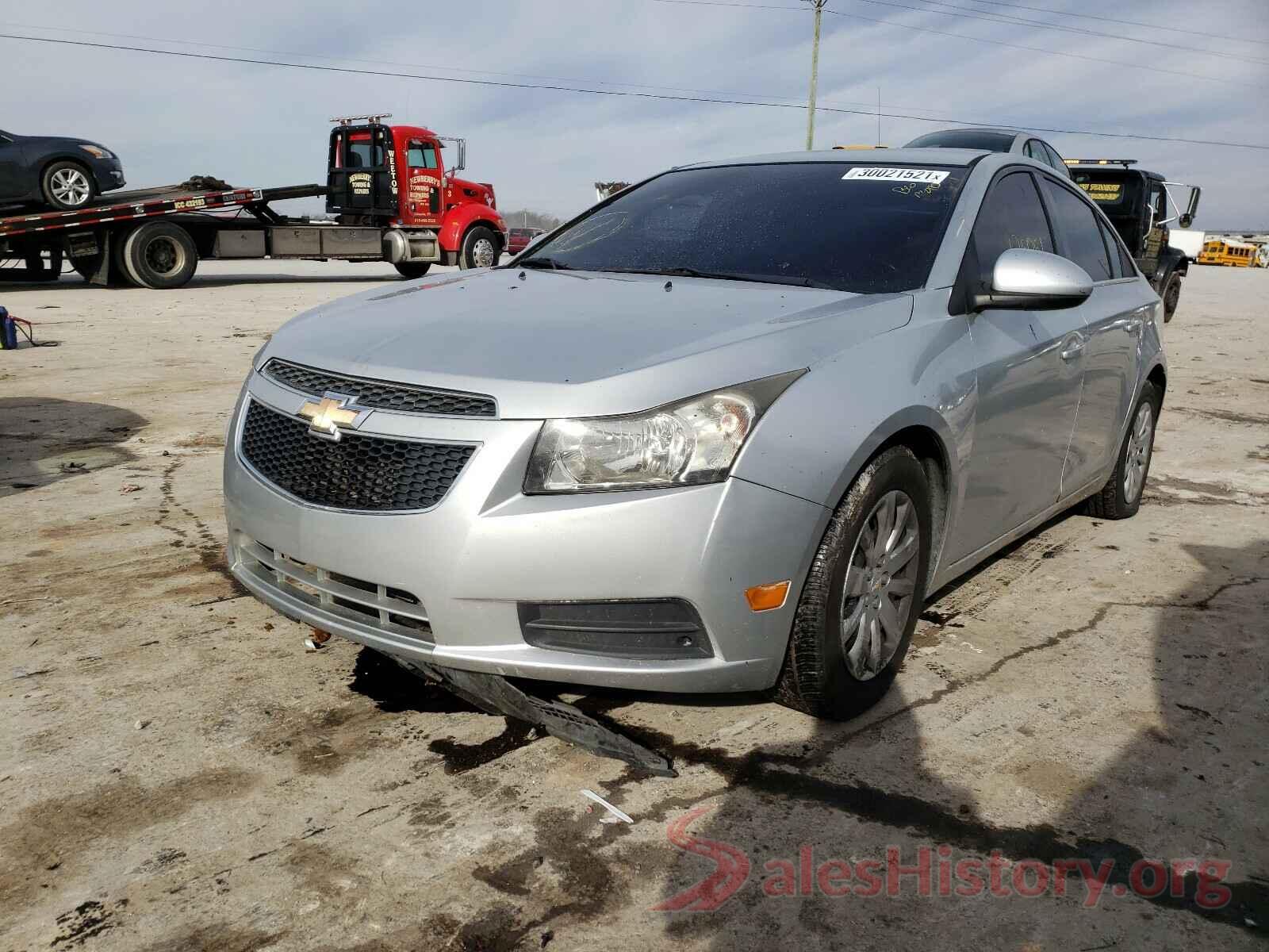 JM1BM1U74G1276888 2011 CHEVROLET CRUZE