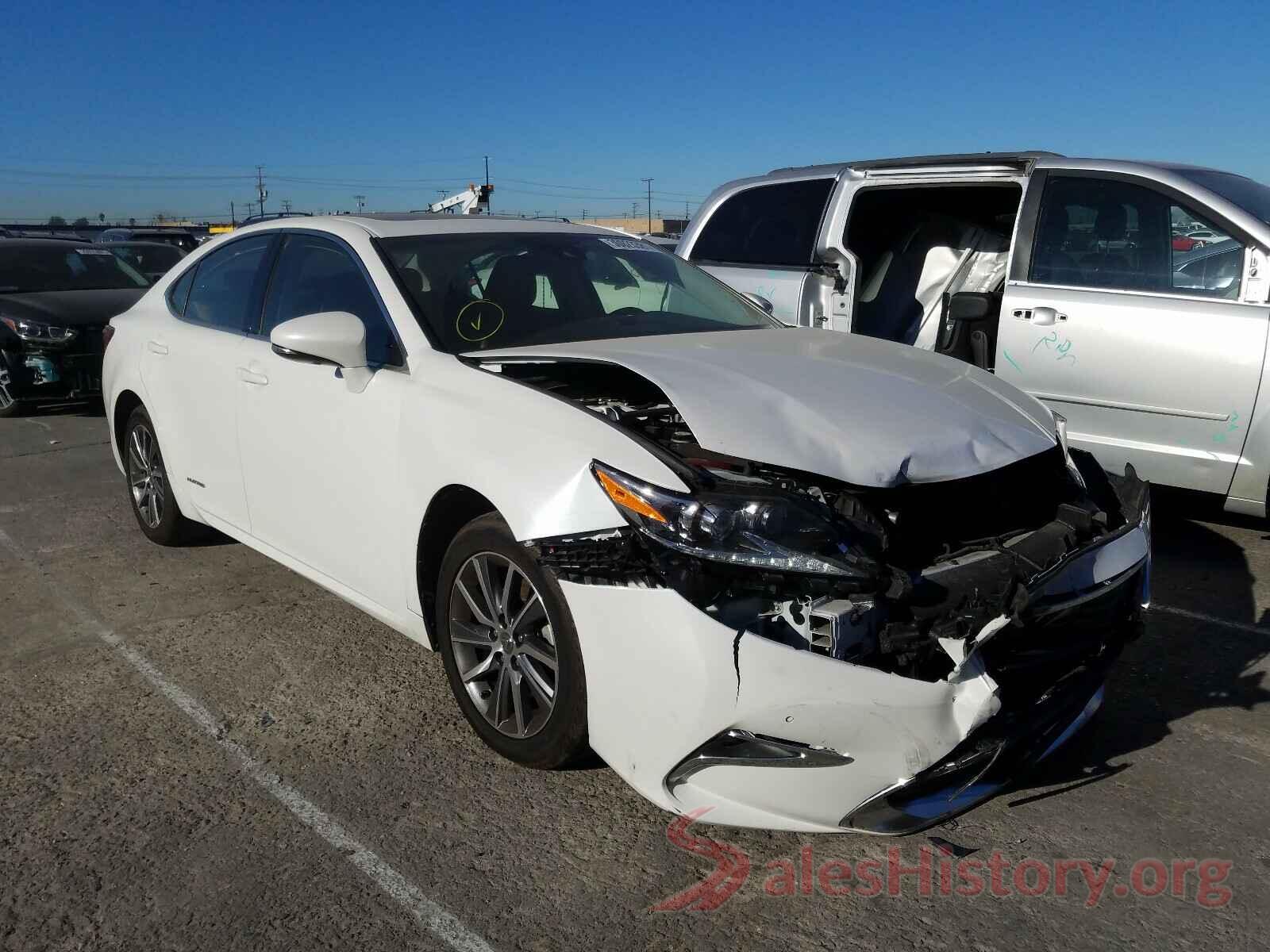 JTHBW1GG9J2187548 2018 LEXUS ES300