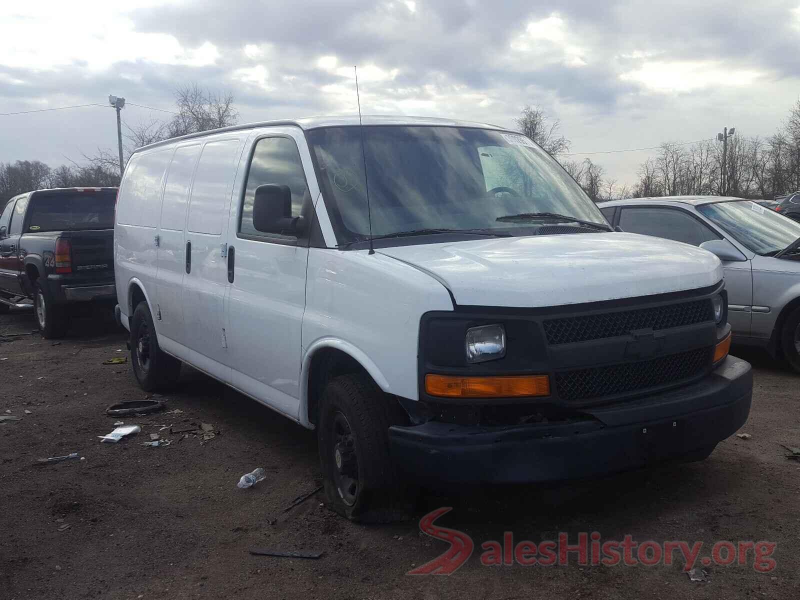 3KPF24AD2LE233791 2011 CHEVROLET EXPRESS