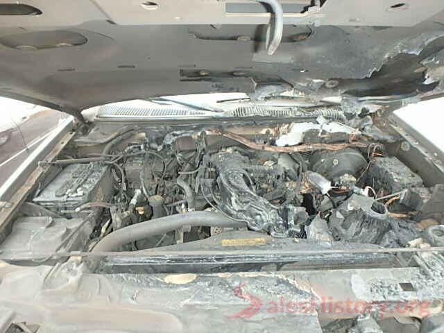 3N1CP5CU9KL569345 2000 FORD F150