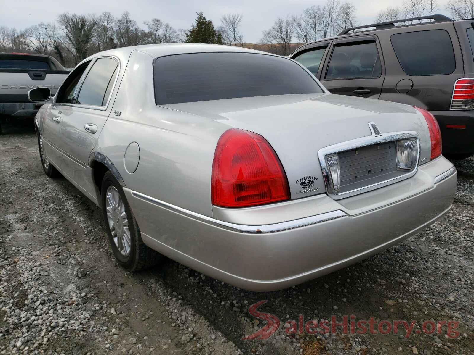 YV4162UK4K2143838 2007 LINCOLN TOWNCAR