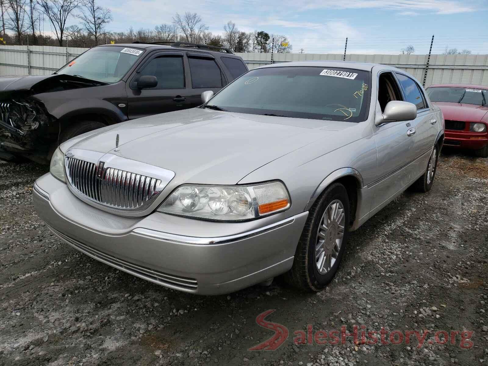 YV4162UK4K2143838 2007 LINCOLN TOWNCAR