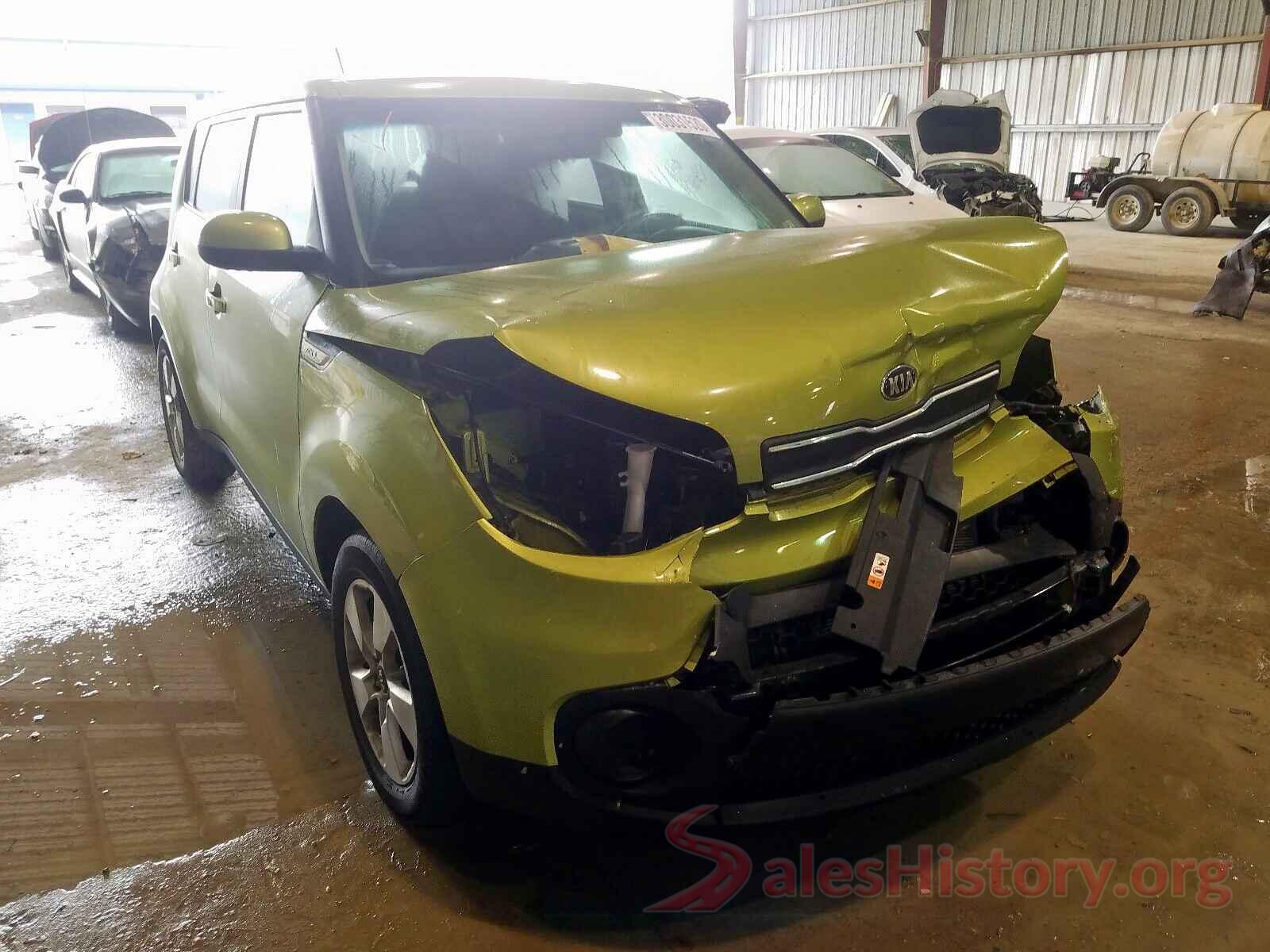 2T1BURHE3GC733810 2018 KIA SOUL