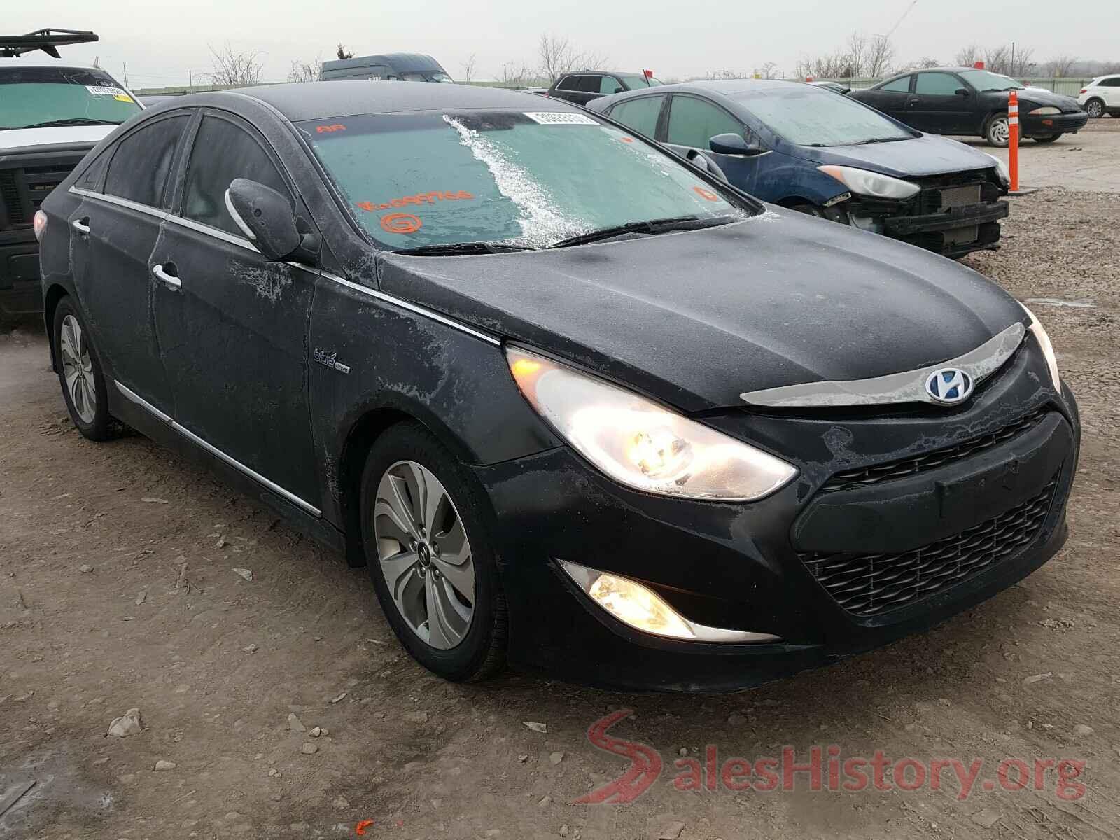 5NPE34AF7HH537700 2013 HYUNDAI SONATA