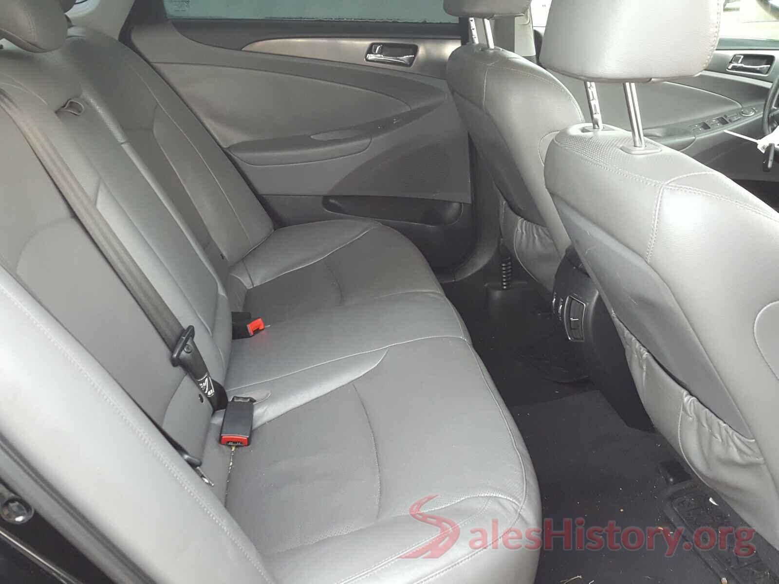 5NPE34AF7HH537700 2013 HYUNDAI SONATA