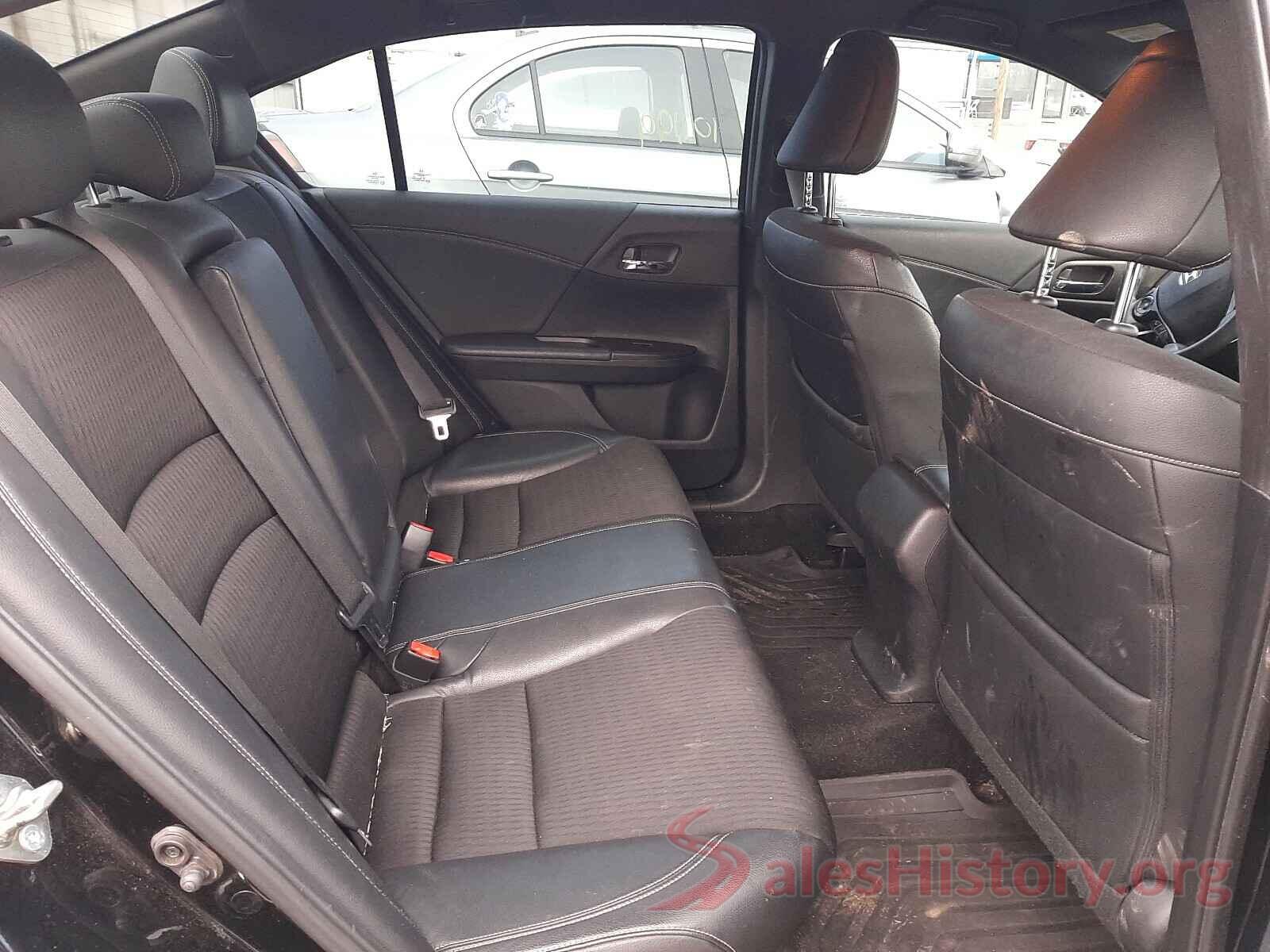 1HGCR2F5XHA005683 2017 HONDA ACCORD