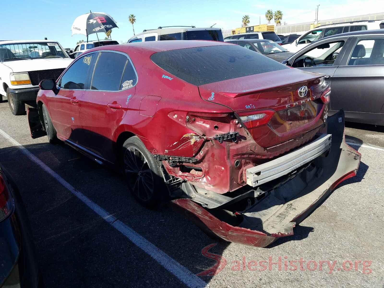 4T1B11HK0JU554338 2018 TOYOTA CAMRY