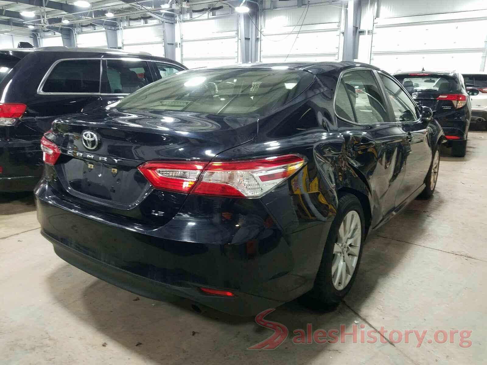 JTNB11HK1J3042559 2018 TOYOTA CAMRY