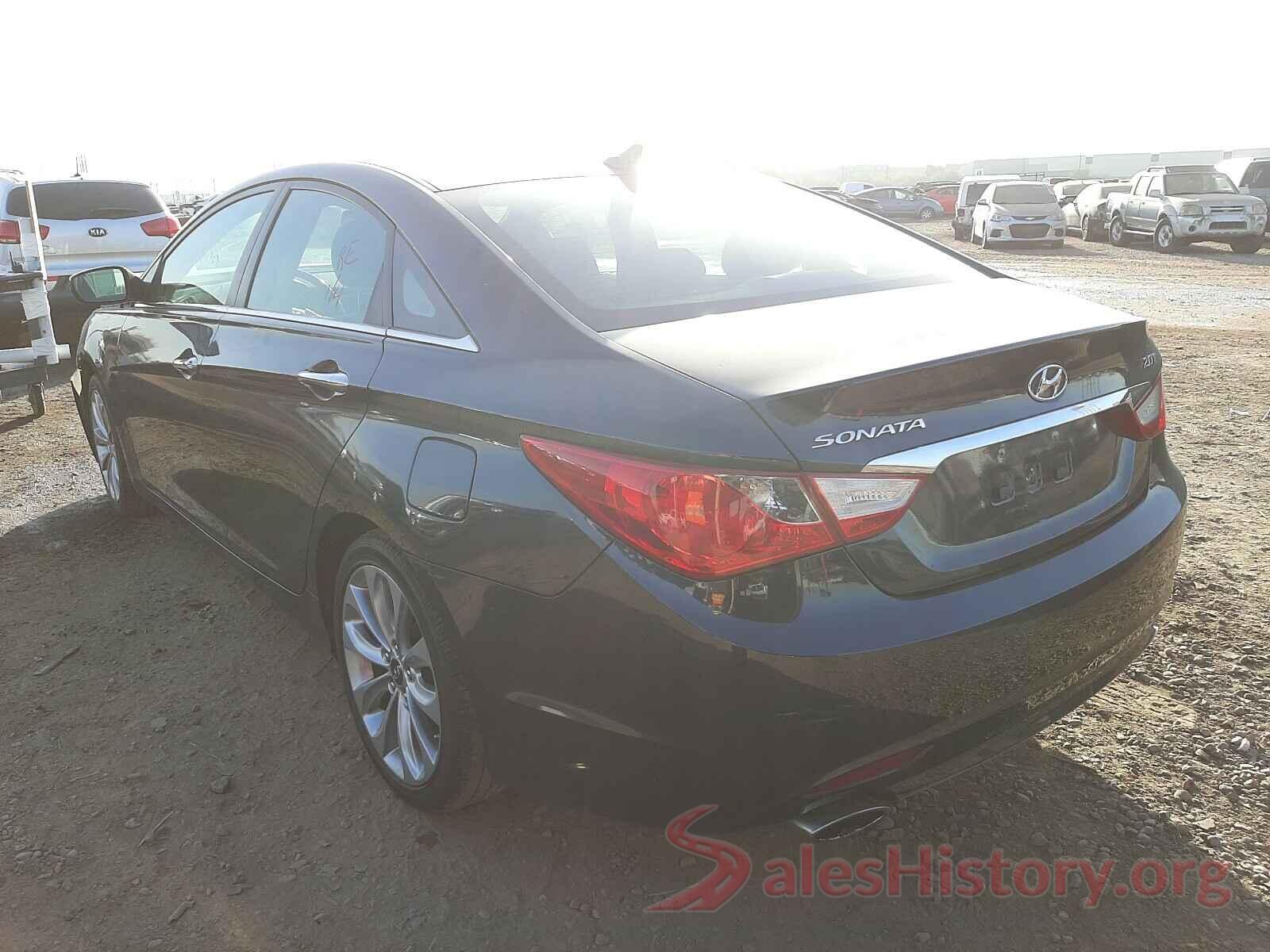 KNDJN2A26K7690221 2011 HYUNDAI SONATA