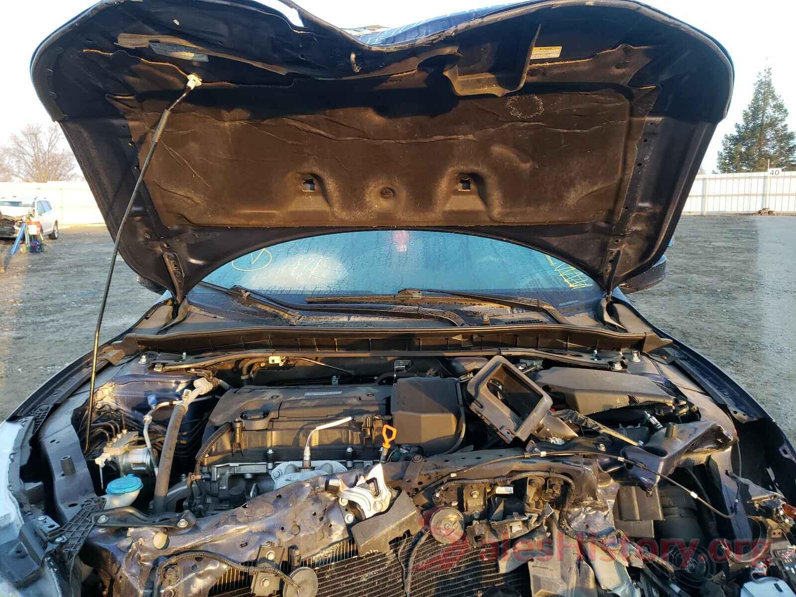 1HGCR2F5XHA028428 2017 HONDA ACCORD