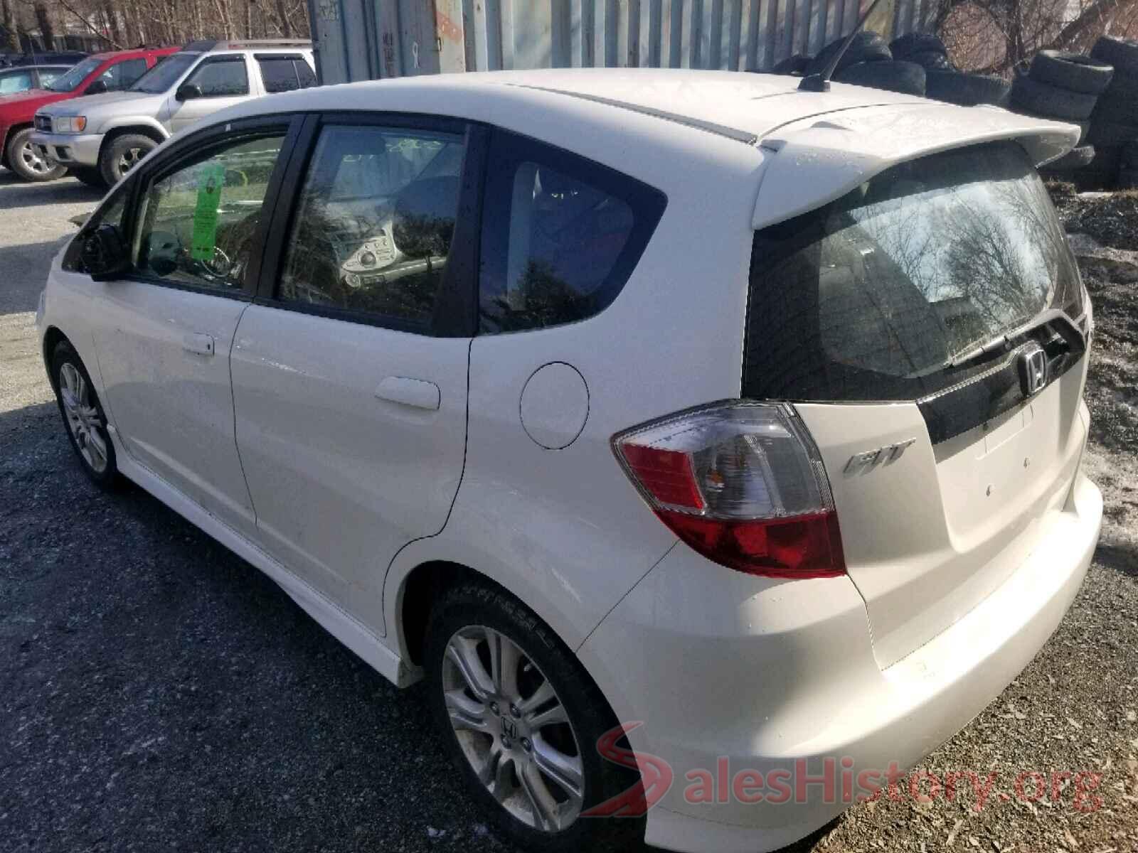 3VWCB7BU1LM010163 2011 HONDA FIT