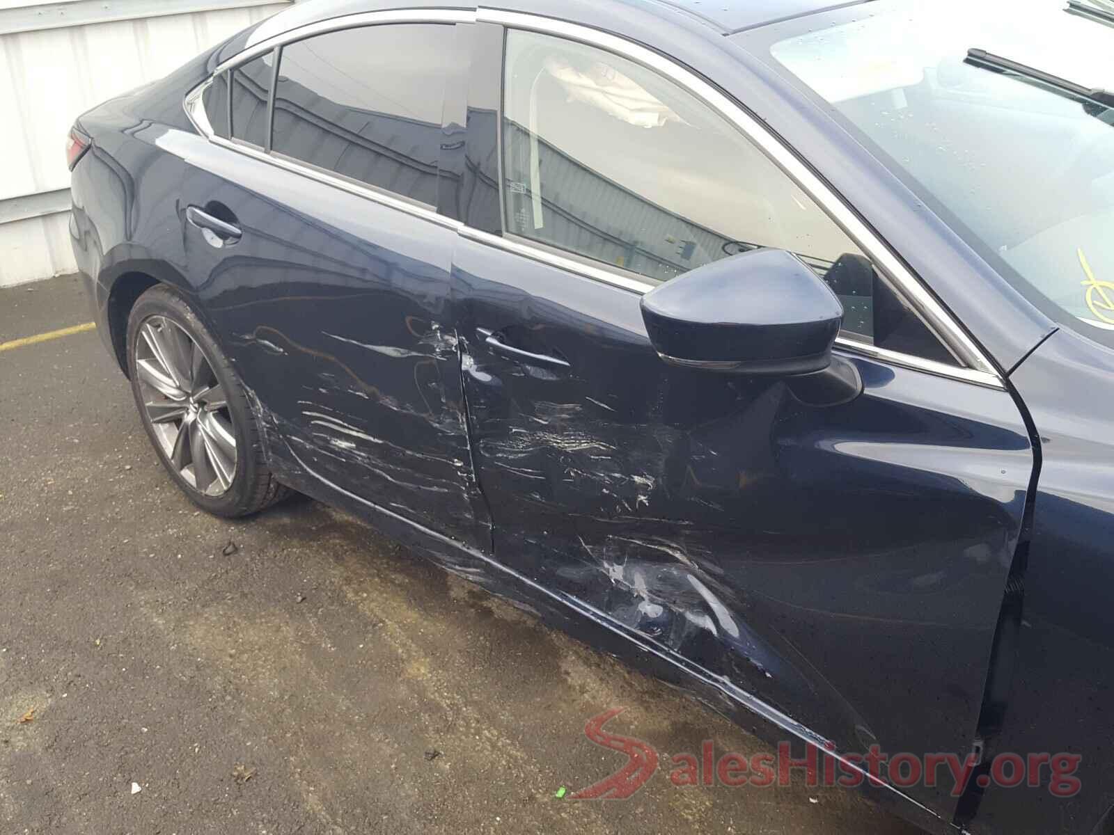 JM1GL1VM1J1309706 2018 MAZDA 6