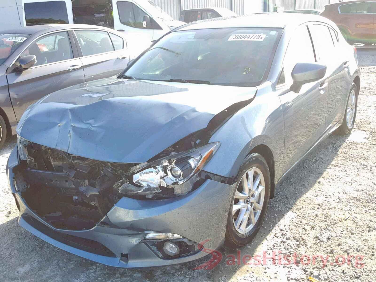 3VWC57BU0KM275601 2015 MAZDA 3