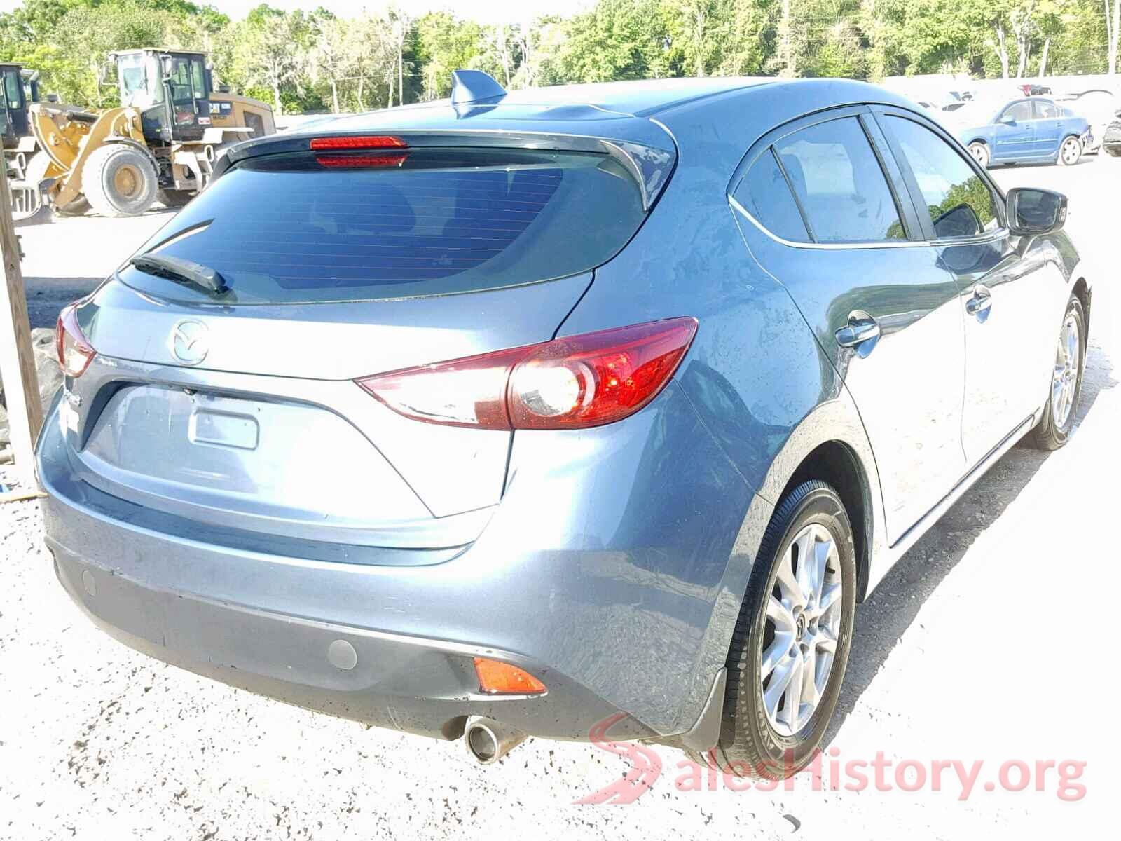 3VWC57BU0KM275601 2015 MAZDA 3