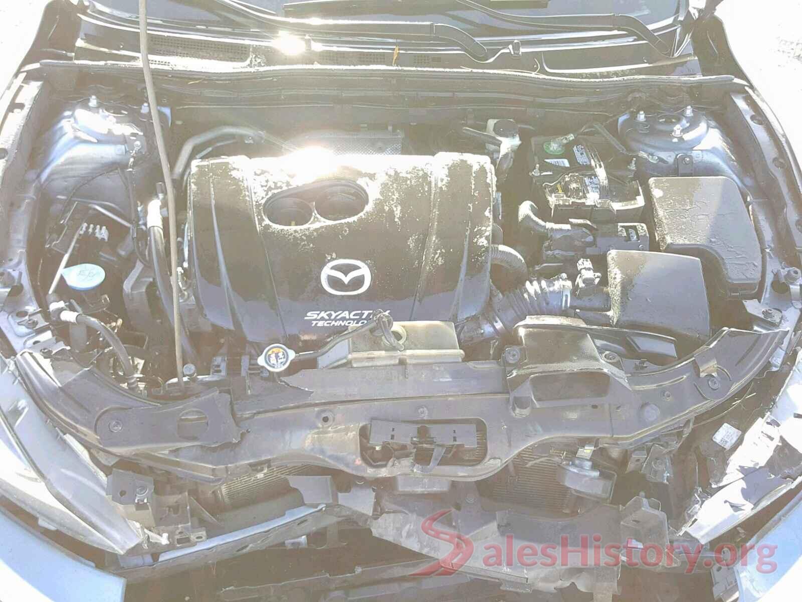 3VWC57BU0KM275601 2015 MAZDA 3