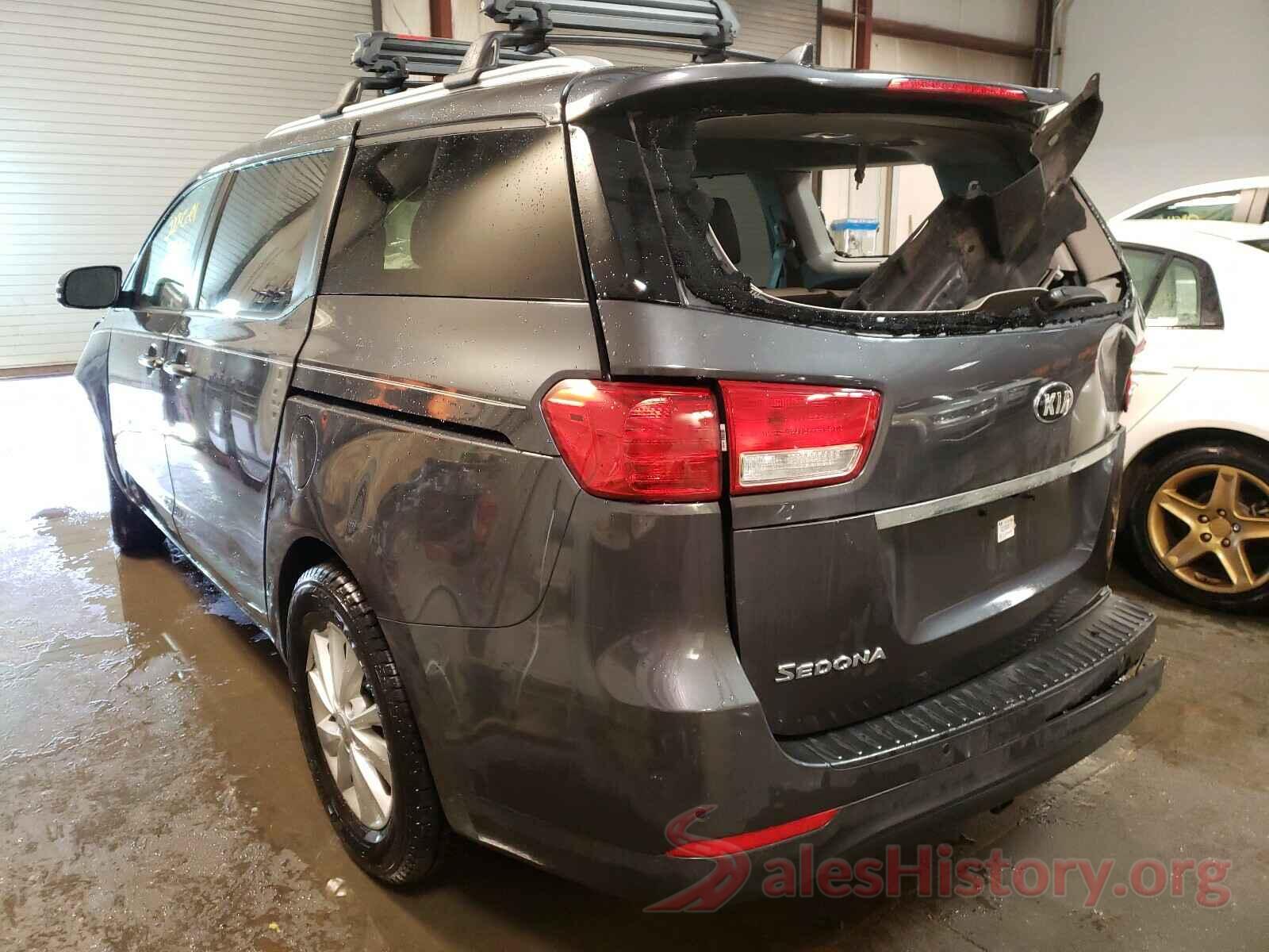 KNDMB5C10H6329075 2017 KIA SEDONA