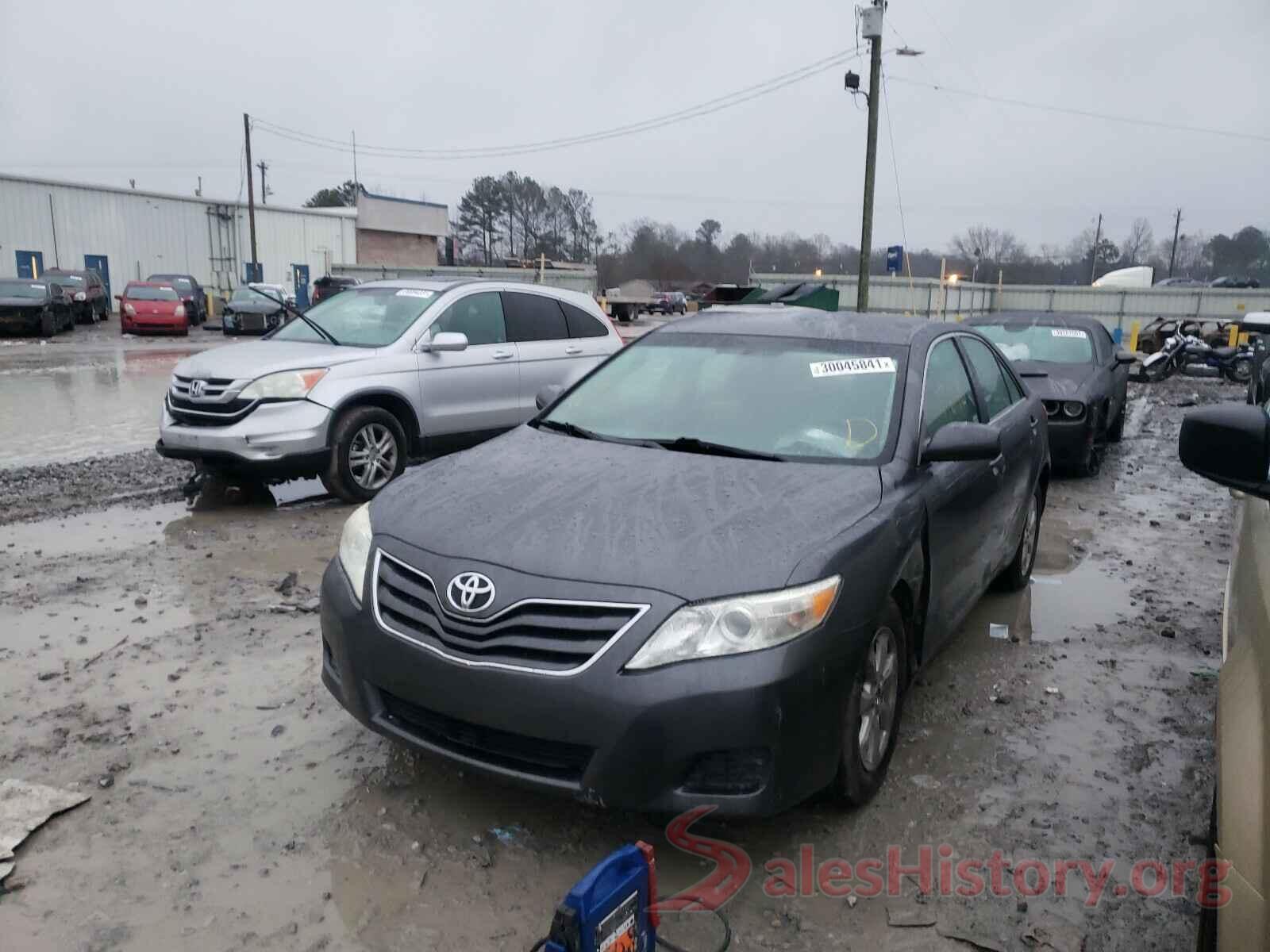 JTMZFREV1HJ700596 2011 TOYOTA CAMRY