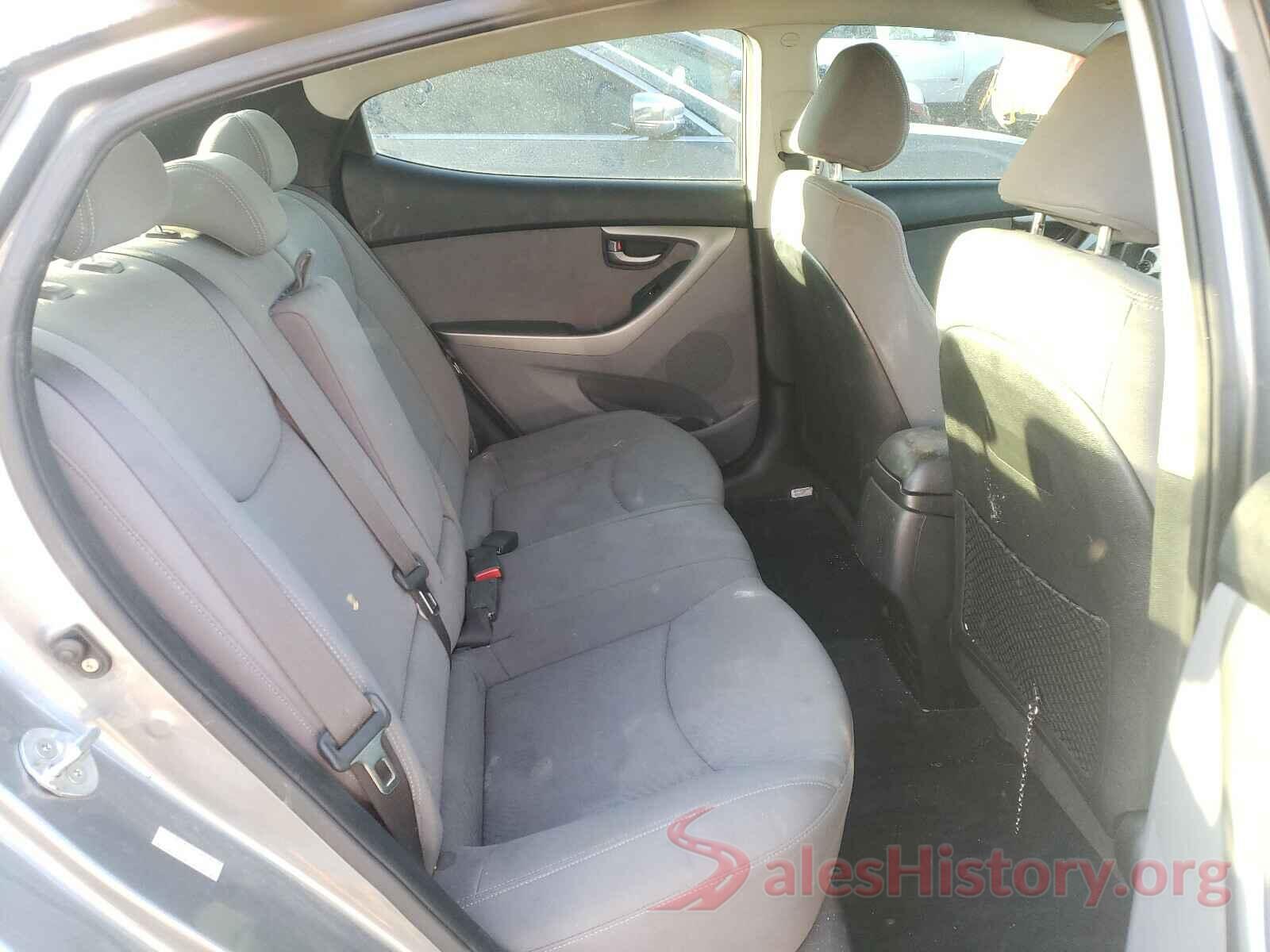 KMHDH4AE5GU568402 2016 HYUNDAI ELANTRA