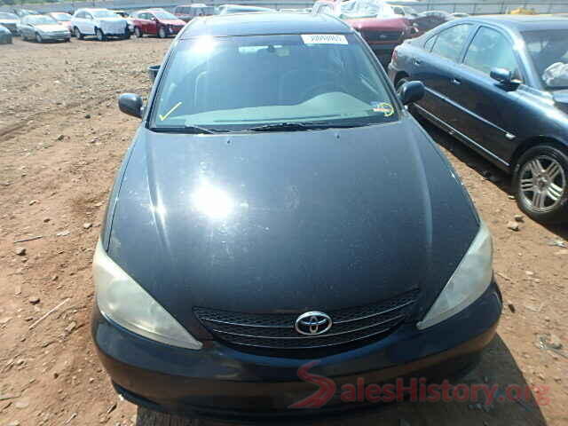 2T1BURHE9JC090502 2004 TOYOTA CAMRY