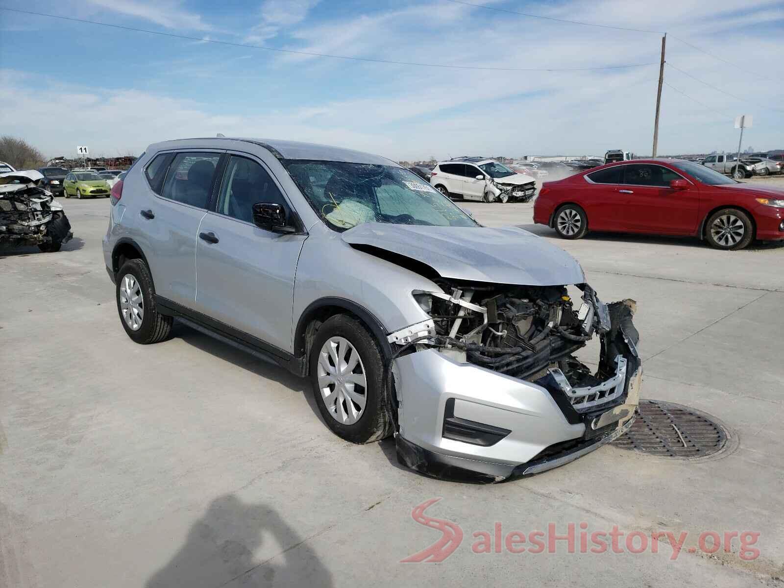 KNMAT2MT8HP555969 2017 NISSAN ROGUE