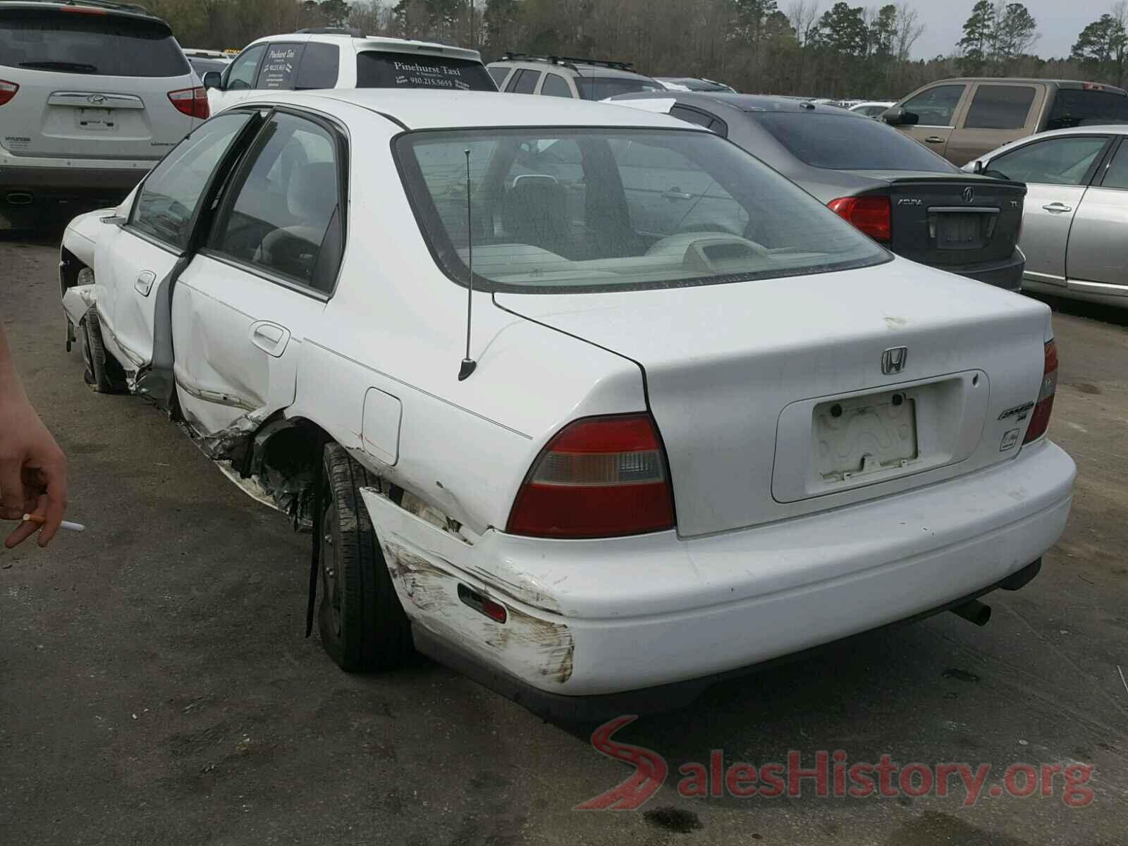 1V24C2CAXLC207070 1994 HONDA ACCORD