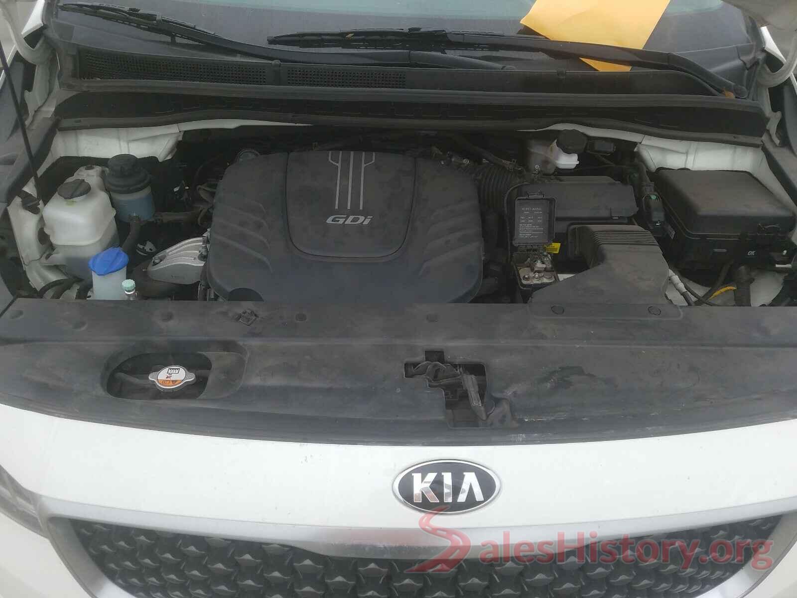 KNDMB5C17H6223206 2017 KIA SEDONA