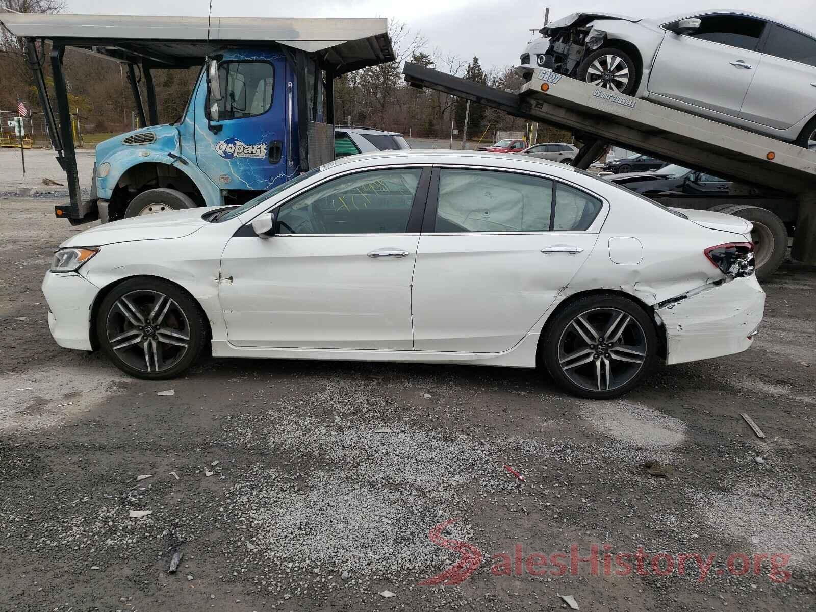 1HGCR2F55HA193139 2017 HONDA ACCORD