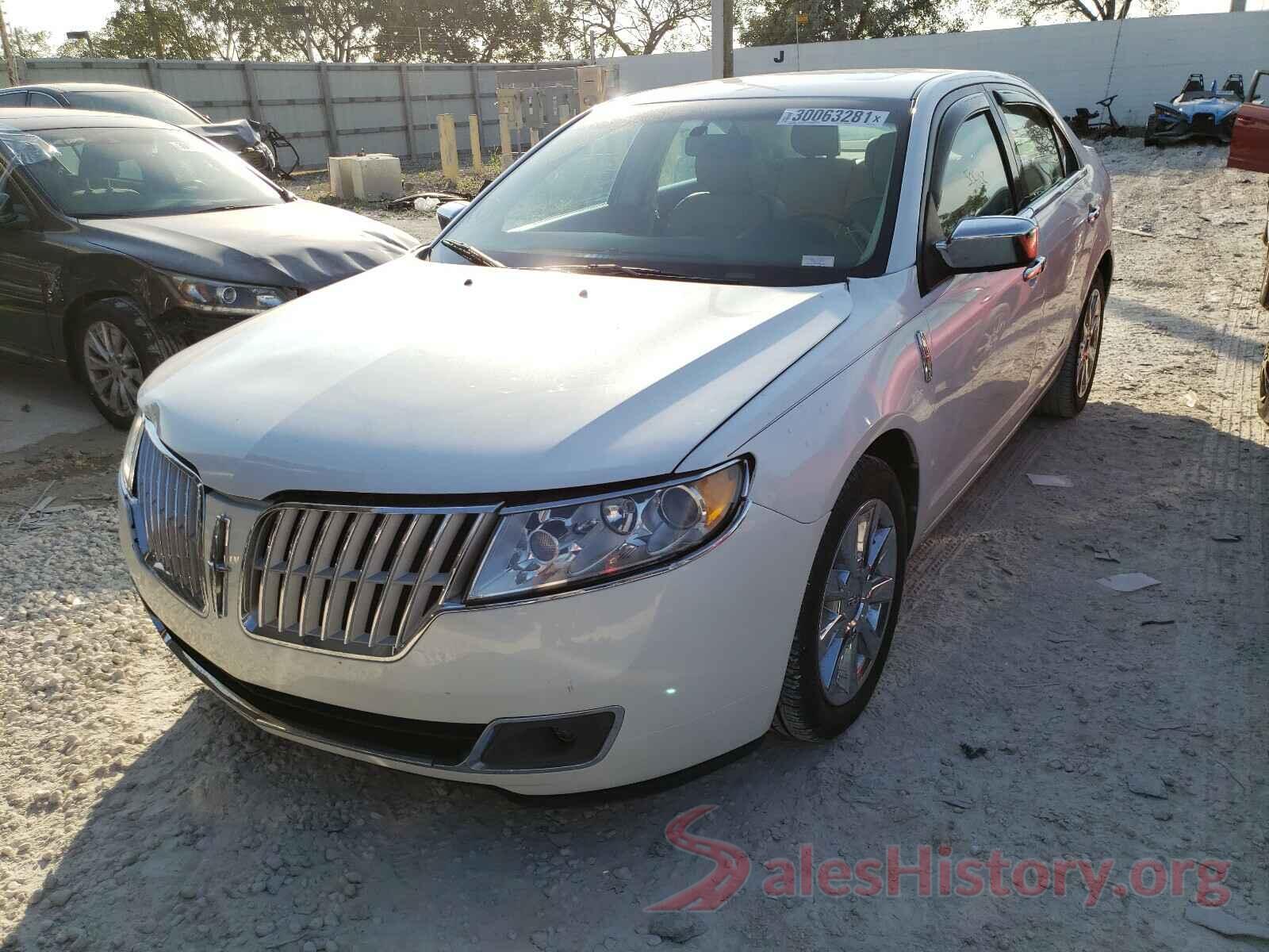 LYV402HM4HB143553 2012 LINCOLN MKZ