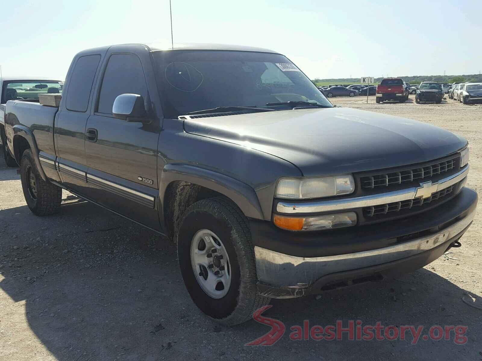 JF2GTANC7KH210048 2001 CHEVROLET SILVERADO