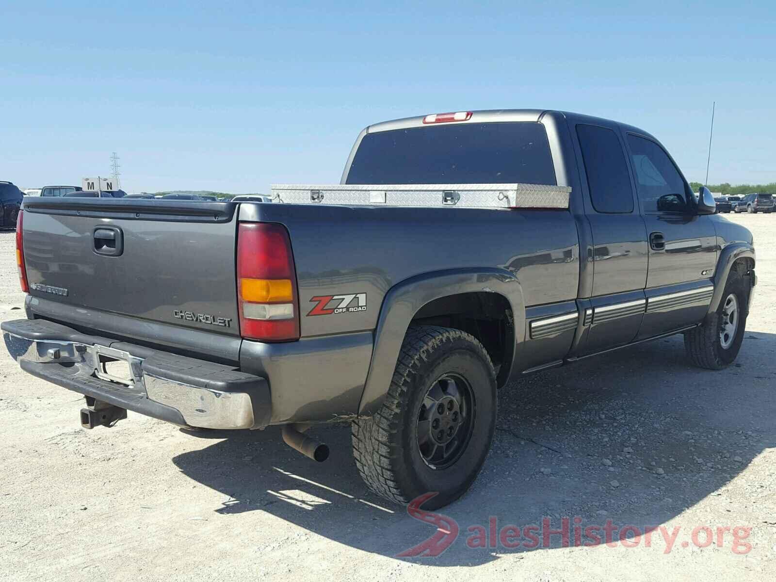 JF2GTANC7KH210048 2001 CHEVROLET SILVERADO