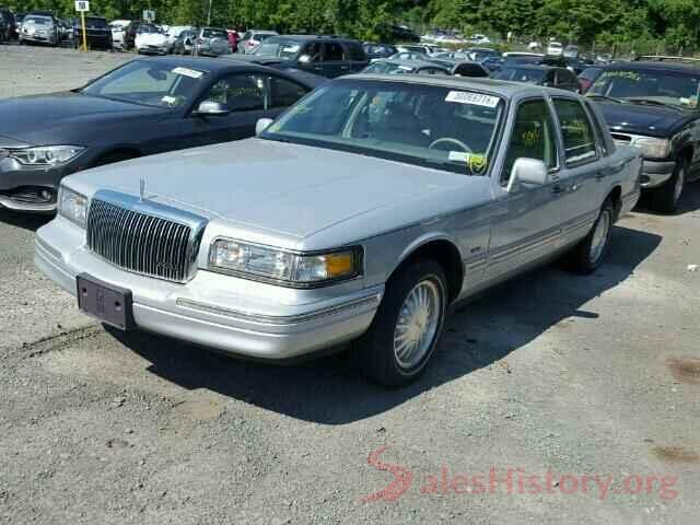 3N1AB7APXKY235293 1996 LINCOLN TOWNCAR