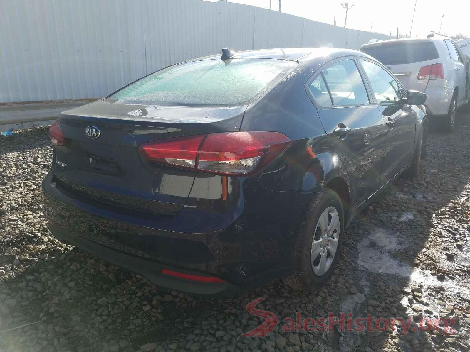 3KPFK4A76HE142430 2017 KIA FORTE