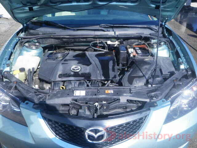 3MZBN1L79HM118613 2004 MAZDA 3