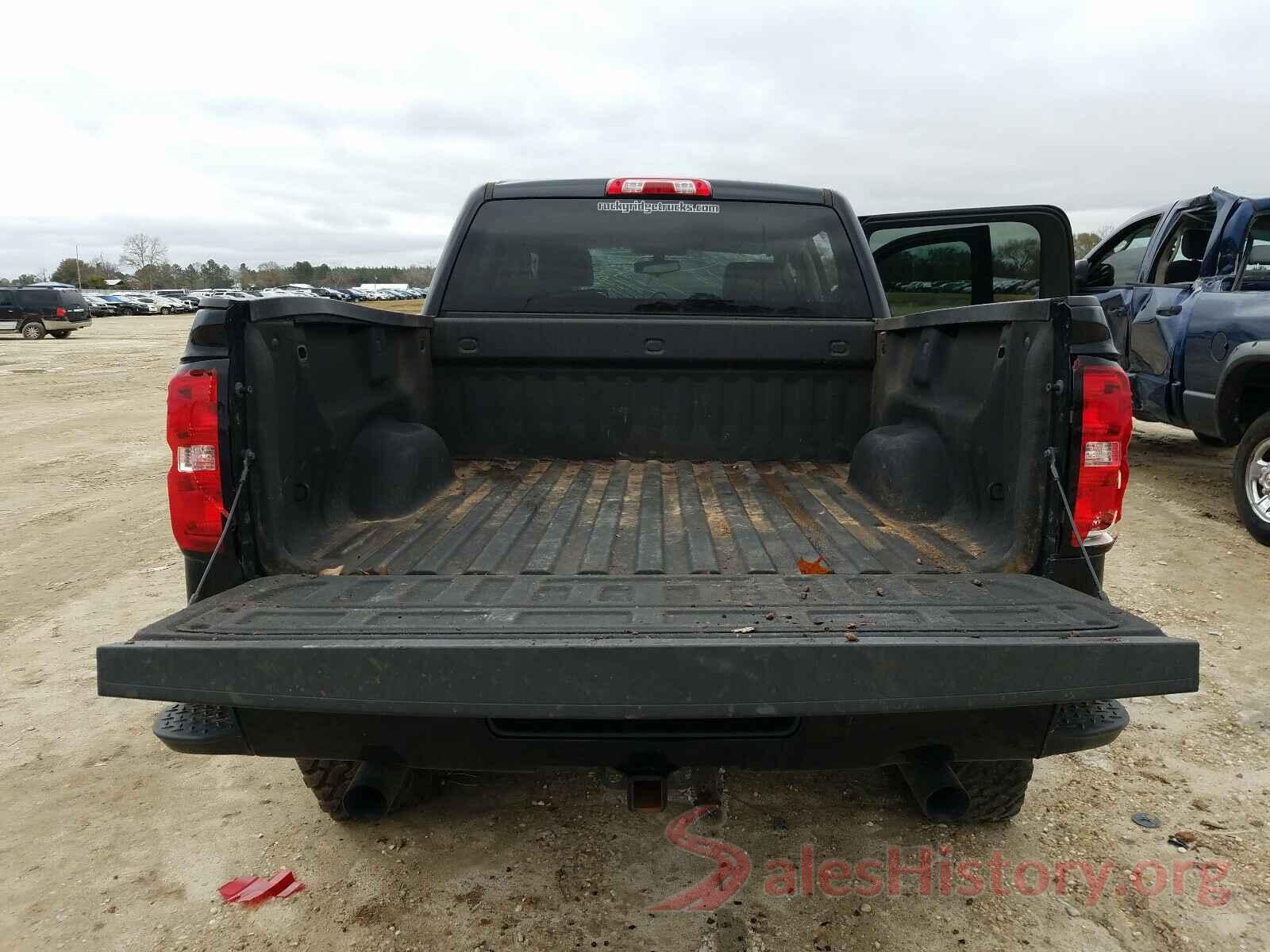 3GCUKREC5JG528908 2018 CHEVROLET SILVERADO